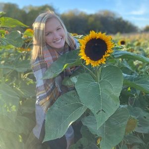 Meet your Posher, Katie